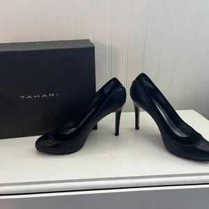 TAHARI Pumps 8